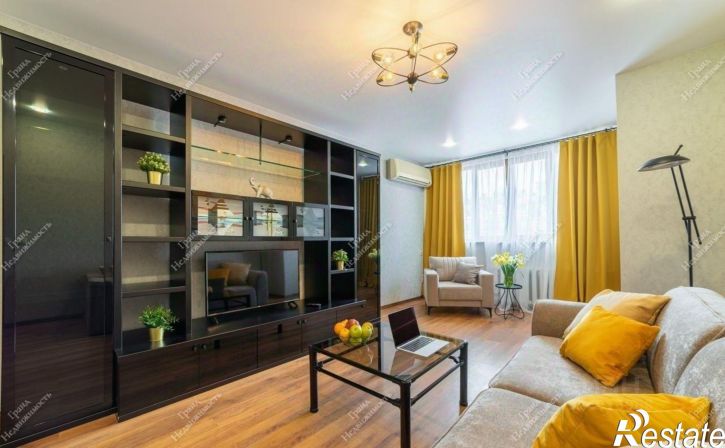 3-комн квартира улица Гагарина, 60,  д. 60
