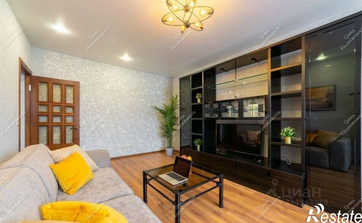 3-комн квартира улица Гагарина, 60,  д. 60