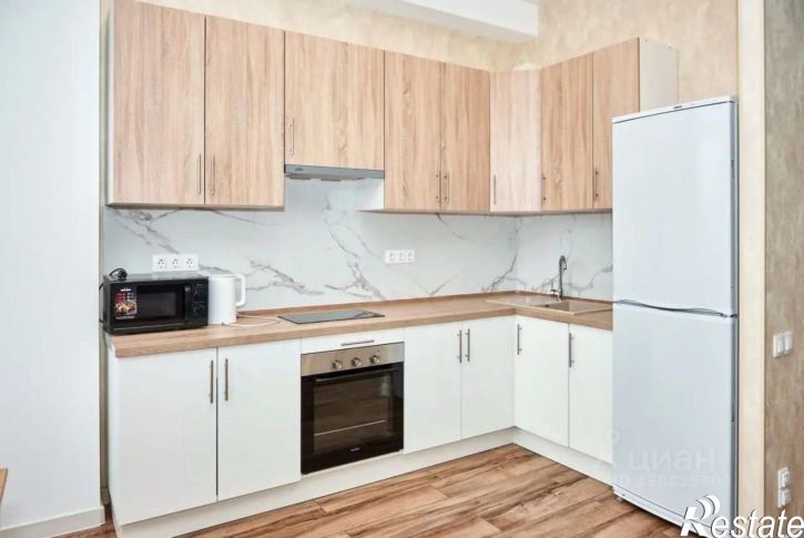 2-комн квартира ул Ульянова, 122,  д. 122