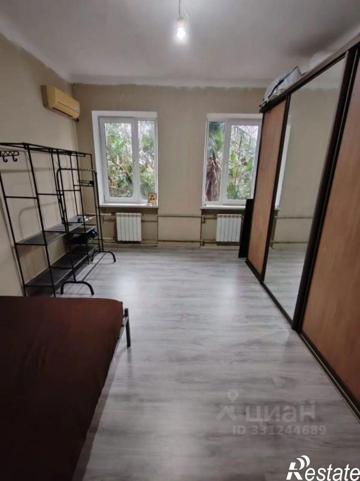 2-комн квартира улица Чебрикова, 12,  д. 12