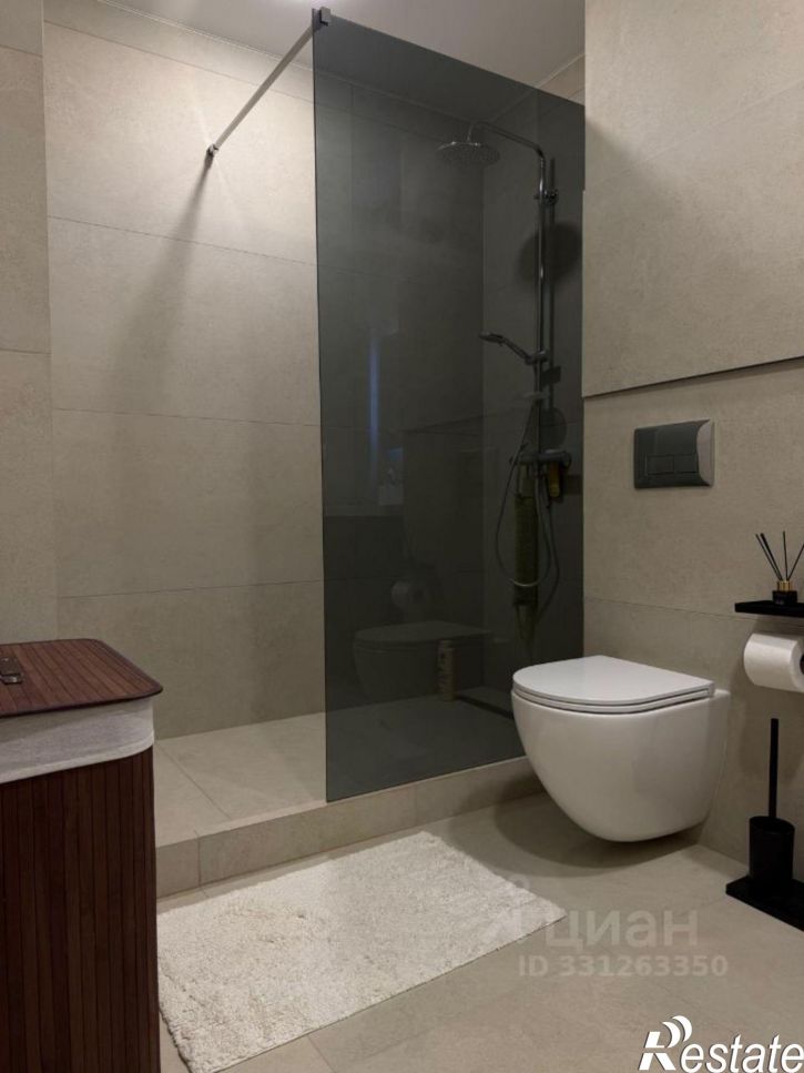 3-комн квартира Абрикосовая улица, 18,  д. 18