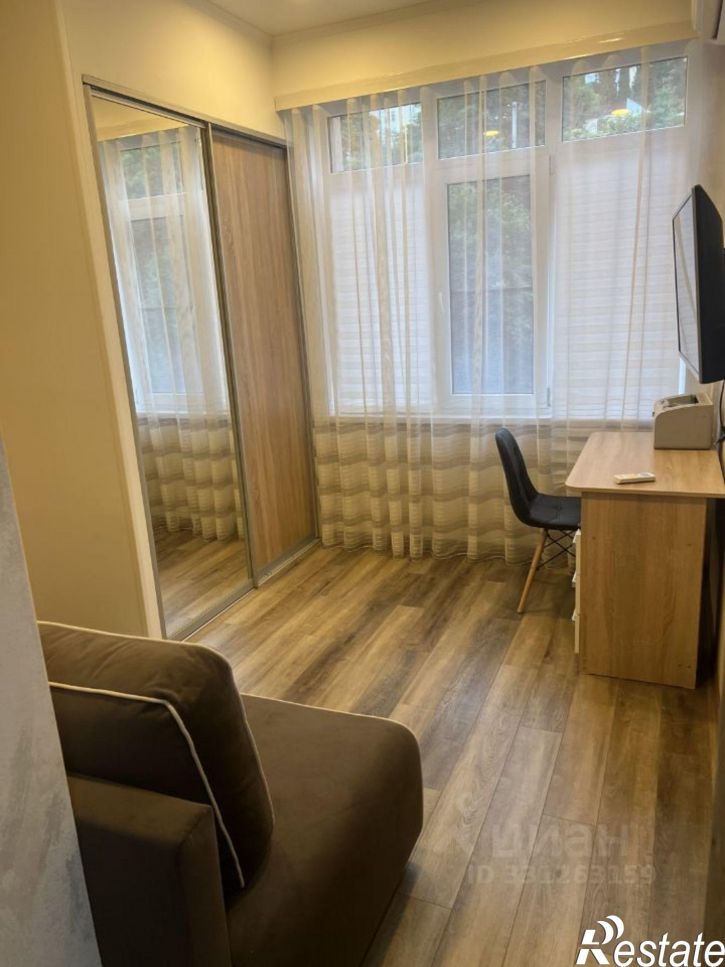 1-комн квартира ул Лавровая, 1Б,  д. 1Б