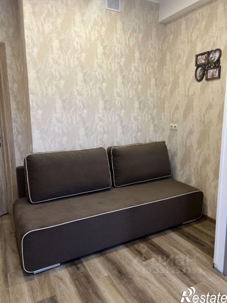1-комн квартира ул Лавровая, 1Б,  д. 1Б