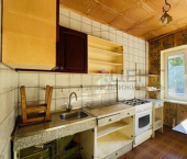 2-комн, 52кв м, этаж 2/5 улица Павлова, 75