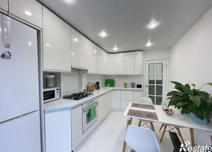 2-комн квартира улица Роз, 82,  д. 82