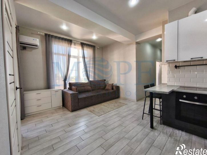 2-комн квартира Изумрудная улица, 38,  д. 38