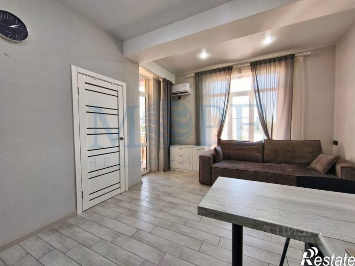 2-комн квартира Изумрудная улица, 38,  д. 38