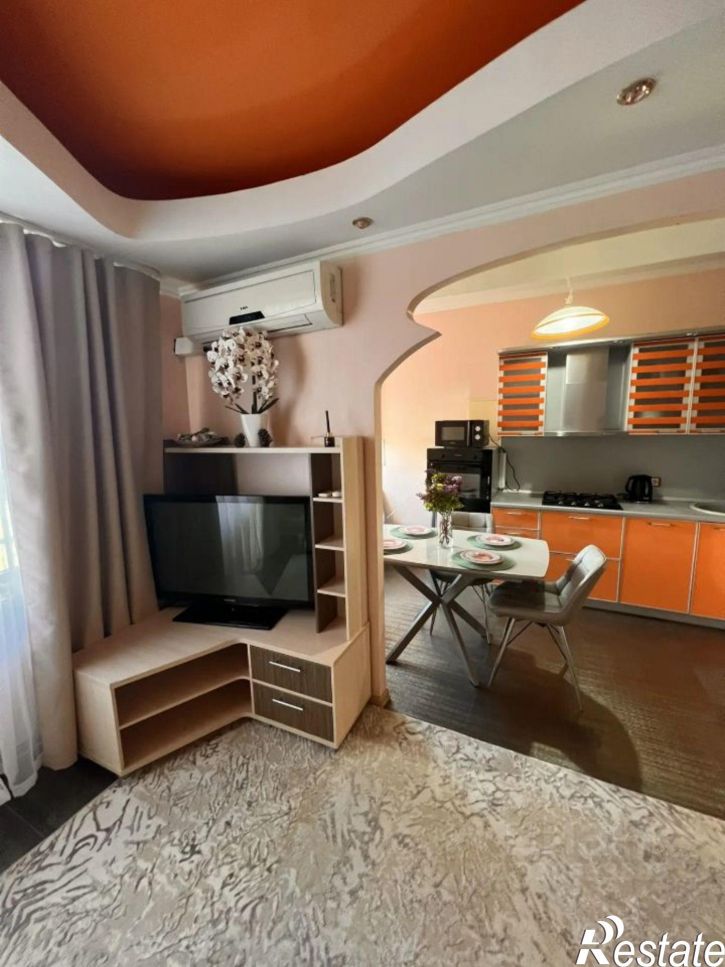 3-комн квартира улица Тургенева, 4А,  д. 4А