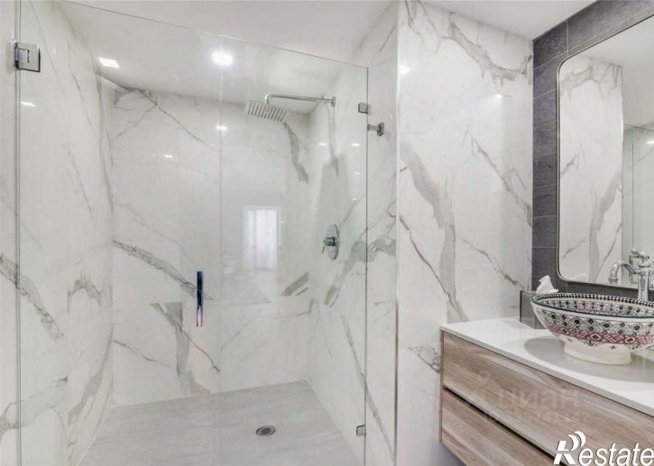 2-комн квартира ул Несебрская, 22А,  д. 22А
