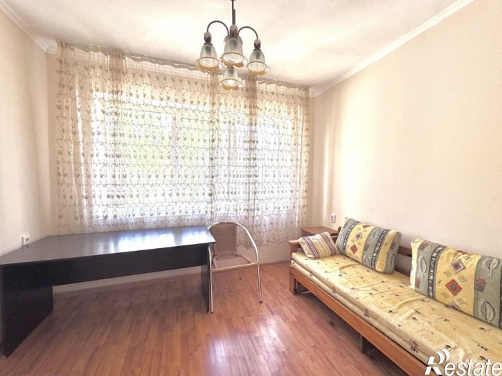 3-комн квартира улица Есауленко, 4 к2,  д. 4 к2