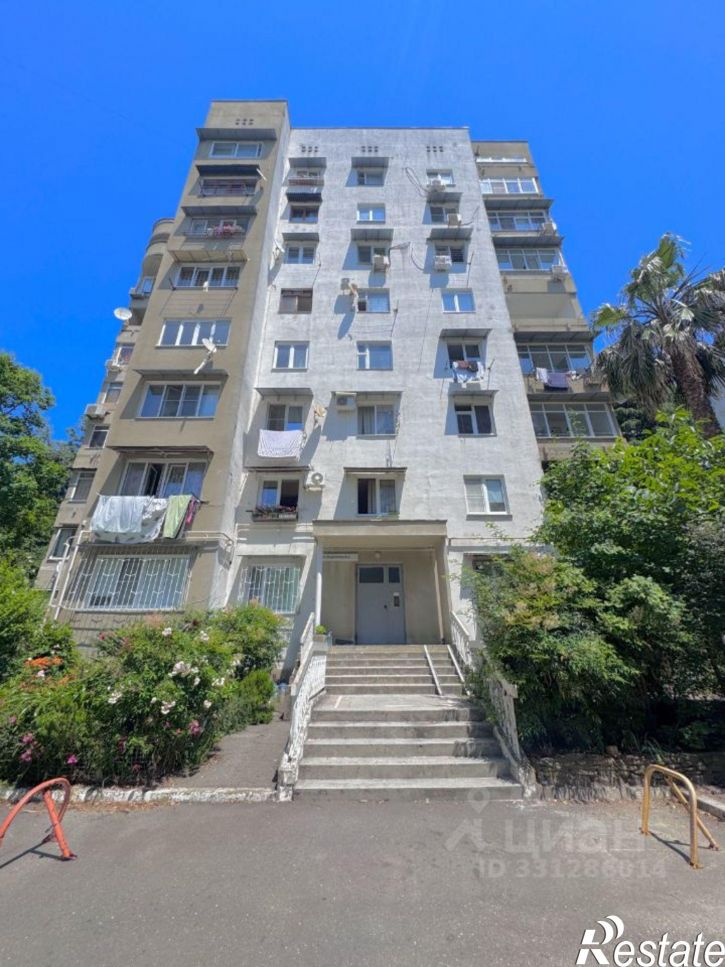 3-комн квартира улица Есауленко, 4 к2,  д. 4 к2