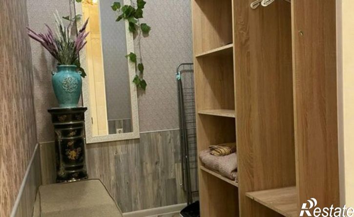 2-комн квартира улица Цюрупы, 32,  д. 32
