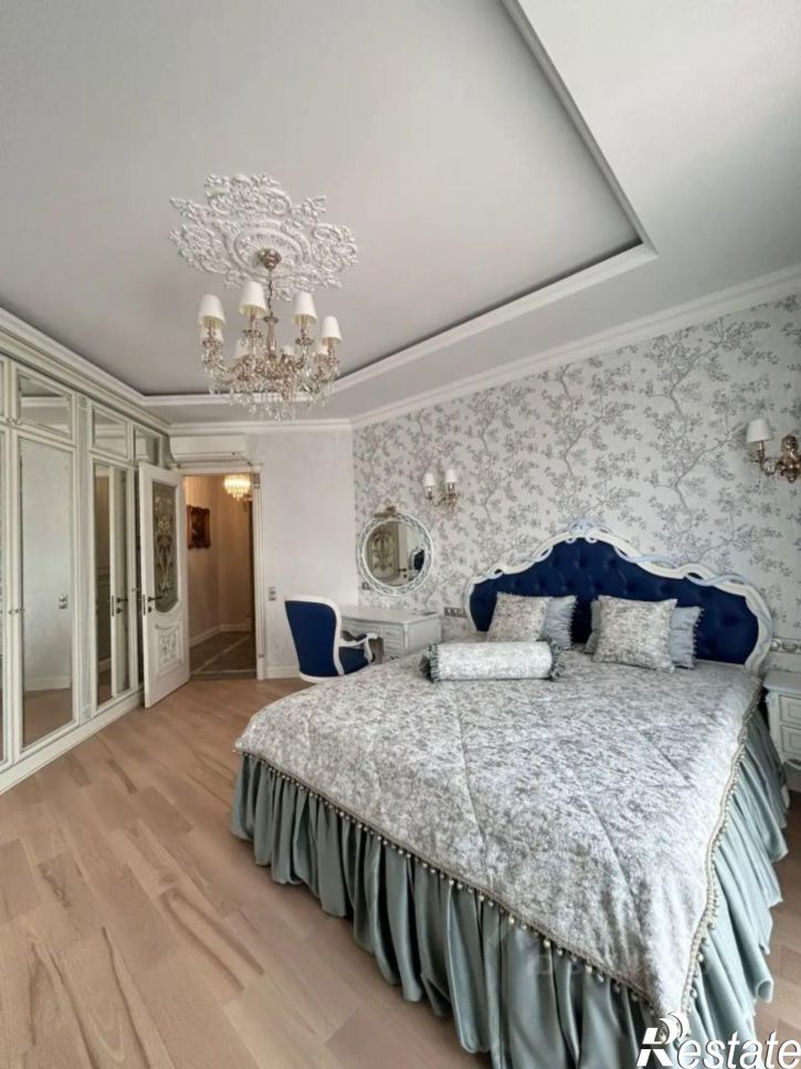 4-комн квартира ул Нагорная, 11,  д. 11