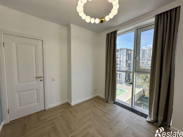 3-комн квартира ул Волжская, 10,  д. 10