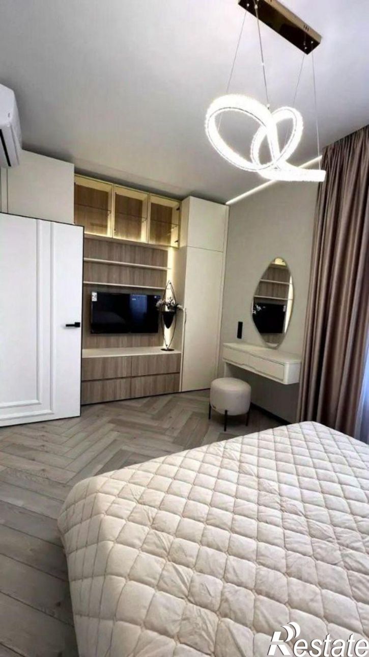 2-комн квартира ул Крымская, 77А,  д. 77А
