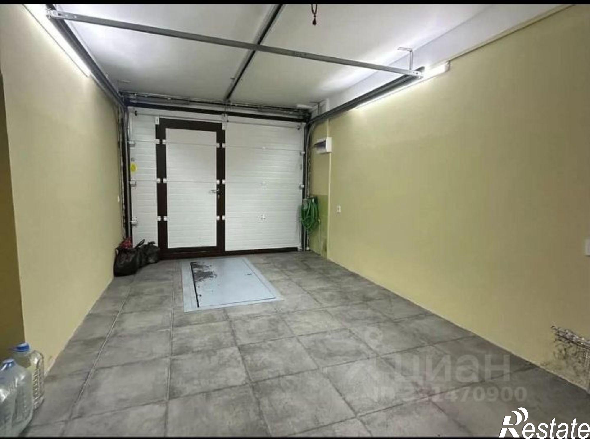 Сдать дачу, дом, коттедж за 80 000 рублей на ул Макаренко, 49