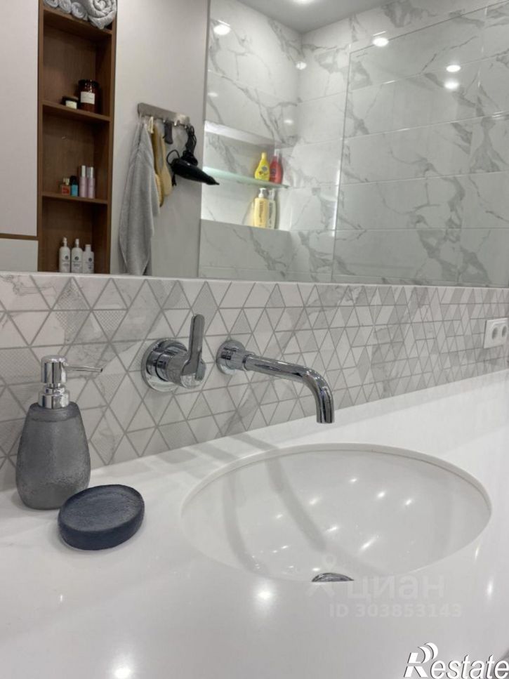 2-комн квартира улица Роз, 36,  д. 36
