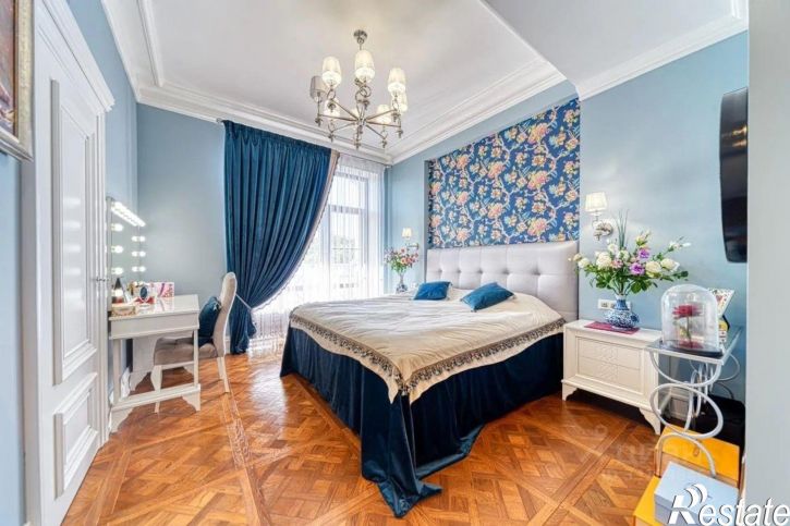 3-комн квартира улица Воровского, 3,  д. 3