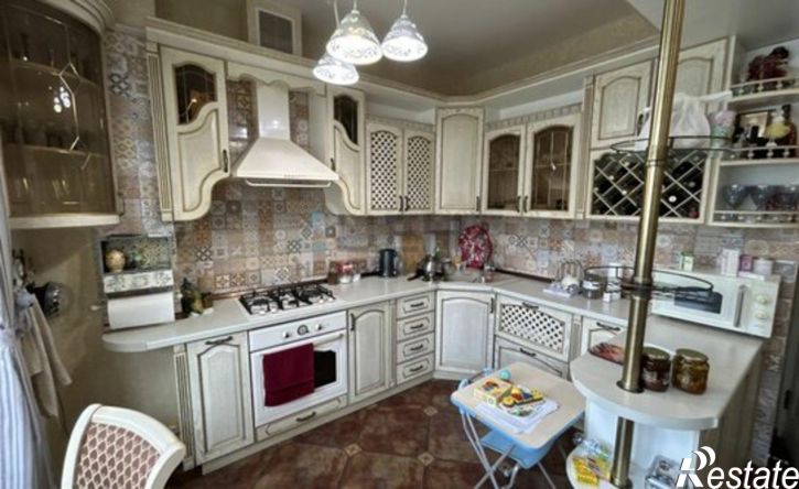 3-комн квартира Родниковая улица, 23,  д. 23