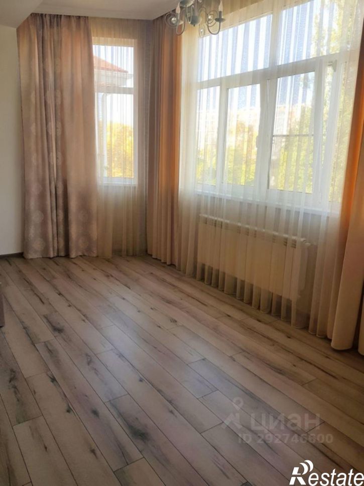 3-комн квартира Волжская улица, 57/1,  д. 57/1