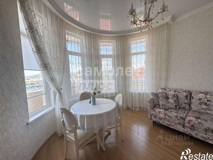 3-комн квартира улица Пирогова, 5 к1,  д. 5 к1