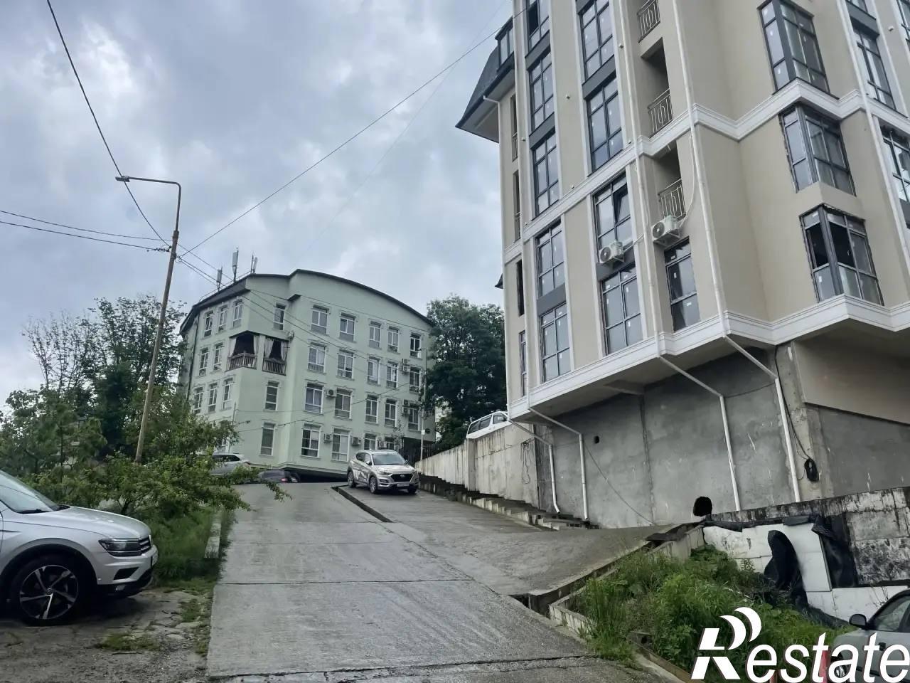 Купить гараж, место в паркинге за 2 500 000 рублей на Улица Метелёва 23