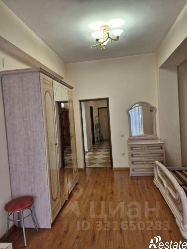 3-комн квартира Бамбуковая улица, 22/6,  д. 22/6