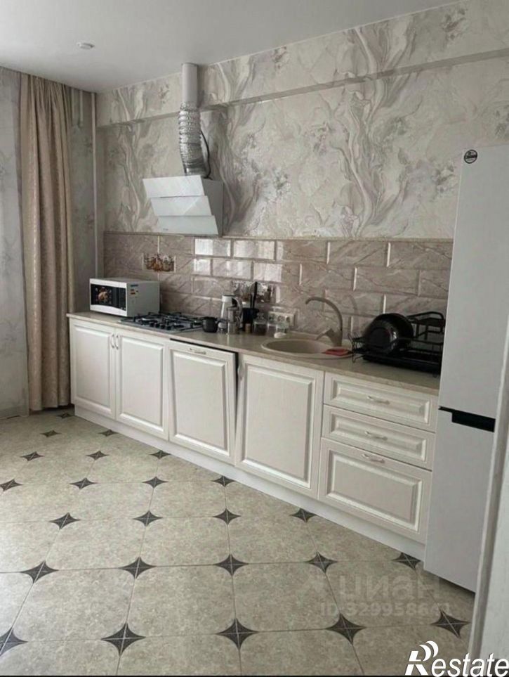 3-комн квартира ул Эстонская, 37,  д. 37
