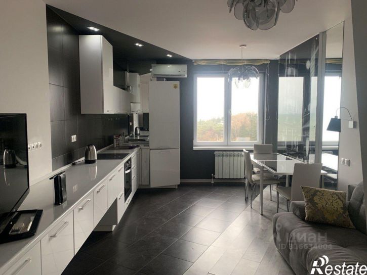 2-комн квартира ул Просвещения, 84,  д. 84