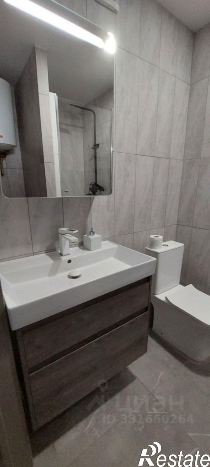 2-комн квартира ул Тепличная, 71 5,  д. 71 5,  к. 5