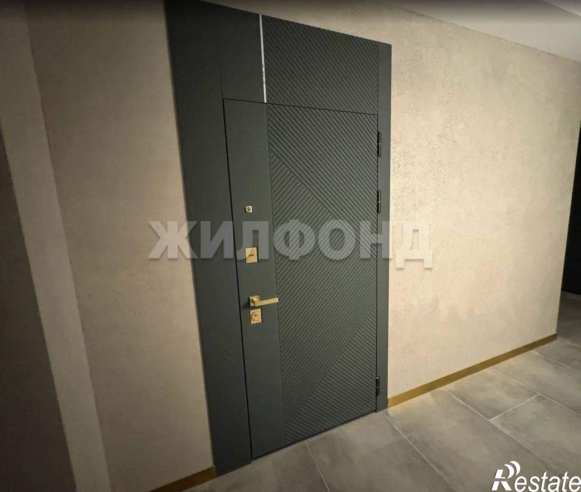 Купить студию за 14 960 000 рублей на Учительская улица, д.10