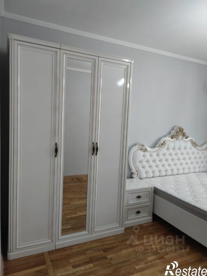 4-комн квартира ул Кирпичная, 1/1 3,  д. 1/1 3,  к. 3