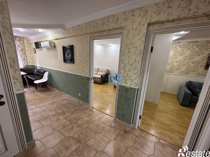 3-комн квартира ул Роз, 61,  д. 61