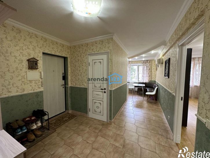 3-комн квартира ул Роз, 61,  д. 61