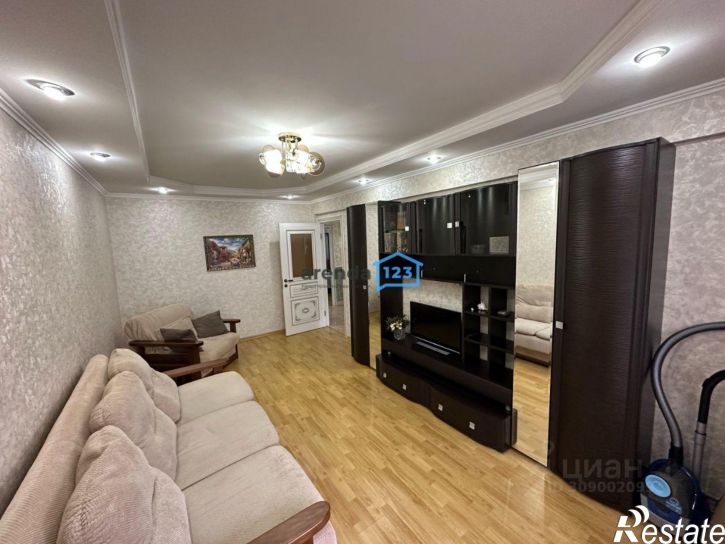 3-комн квартира ул Роз, 61,  д. 61