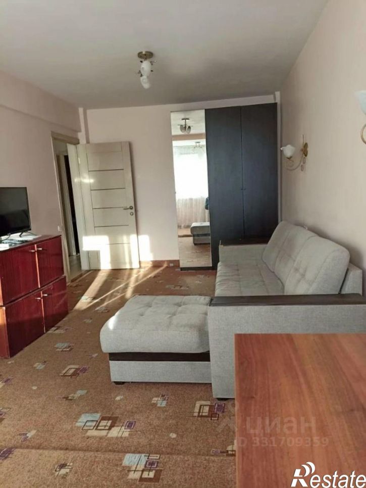 3-комн квартира ул Роз, 49,  д. 49