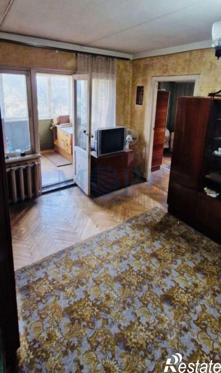 2-комн квартира ул Конституции СССР, 34,  д. 34
