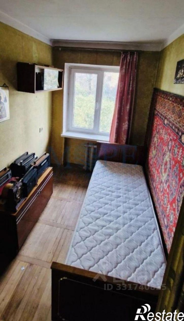 2-комн квартира ул Конституции СССР, 34,  д. 34
