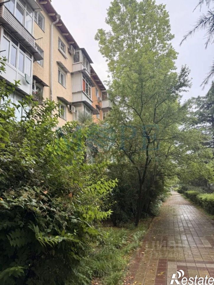 2-комн квартира ул Конституции СССР, 34,  д. 34