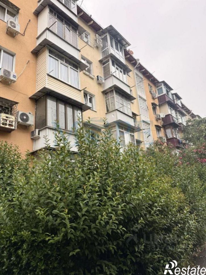 2-комн квартира ул Конституции СССР, 34,  д. 34