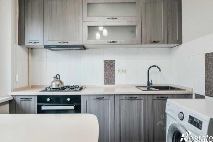2-комн квартира ул Роз, 46,  д. 46