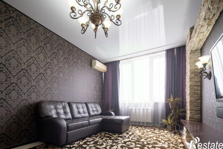 3-комн квартира ул Юных Ленинцев, 10,  д. 10