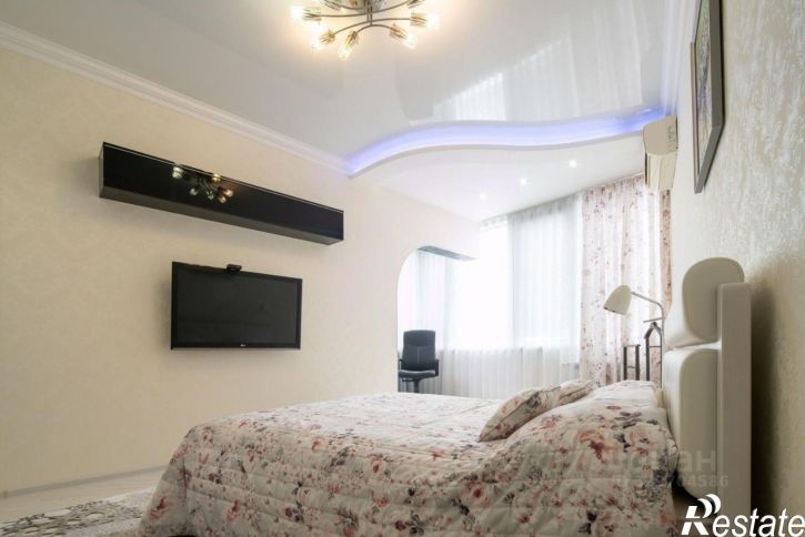 3-комн квартира ул Юных Ленинцев, 10,  д. 10
