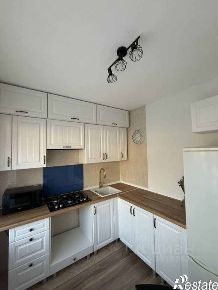 3-комн квартира ул Армавирская, 96,  д. 96