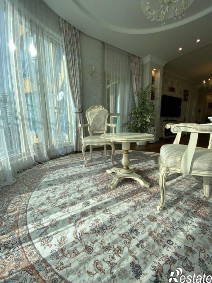 2-комн квартира пр-кт Пушкина, 6,  д. 6