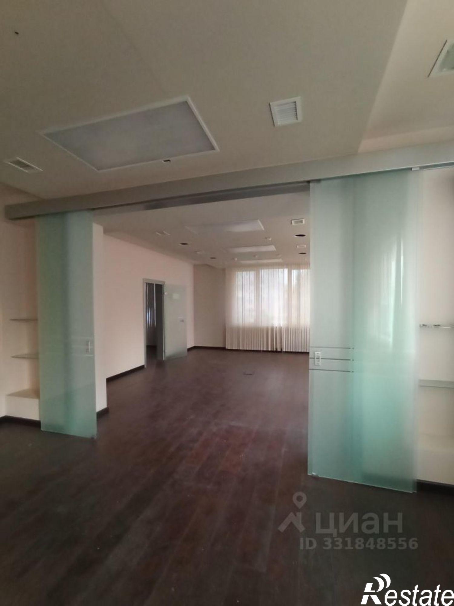 Купить офис, помещение под офис за 79 752 500 рублей на ул Кирпичная, 2
