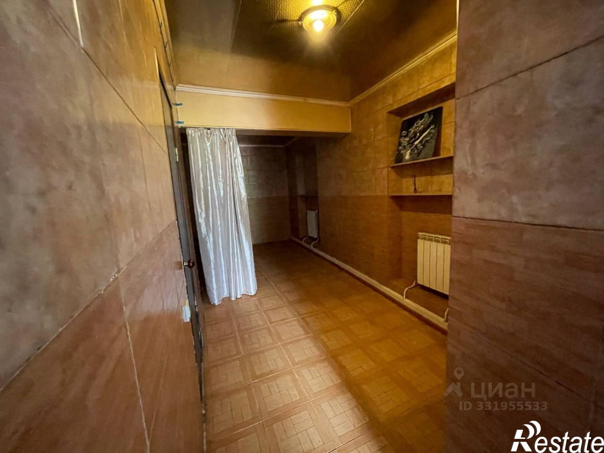 Купить гараж, место в паркинге за 4 500 000 рублей на ул Альпийская, 110/94