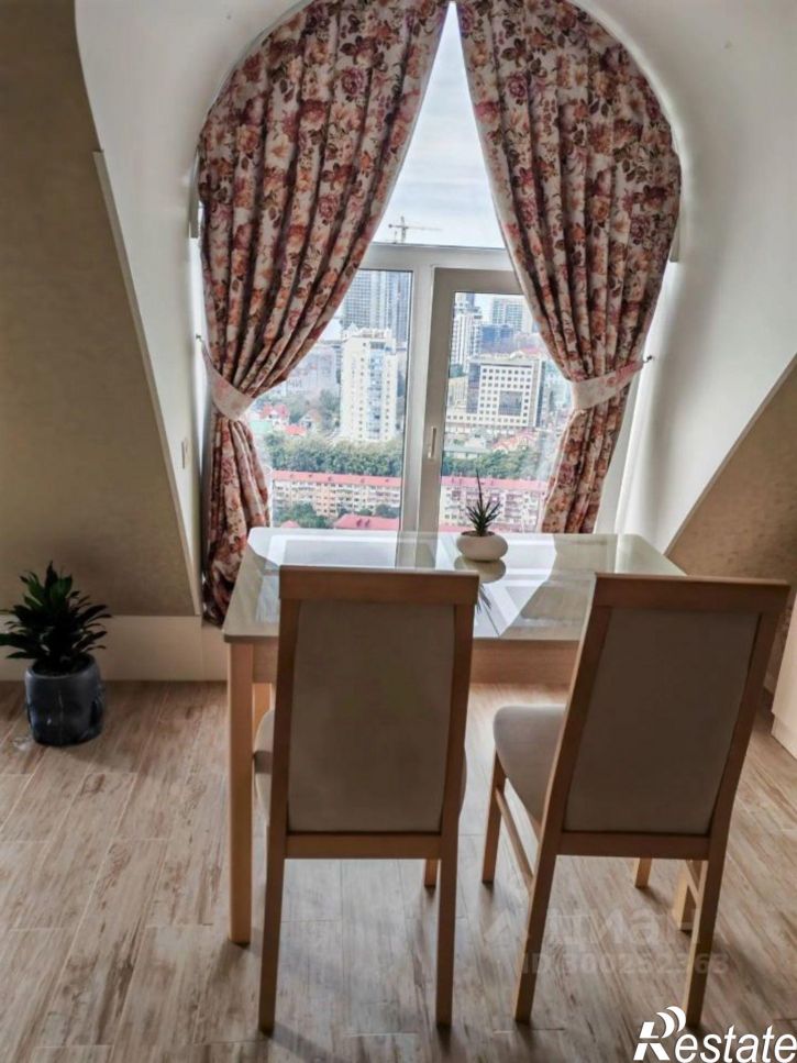2-комн квартира ул Дмитриевой, 5,  д. 5