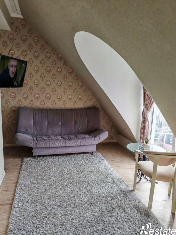2-комн квартира ул Дмитриевой, 5,  д. 5