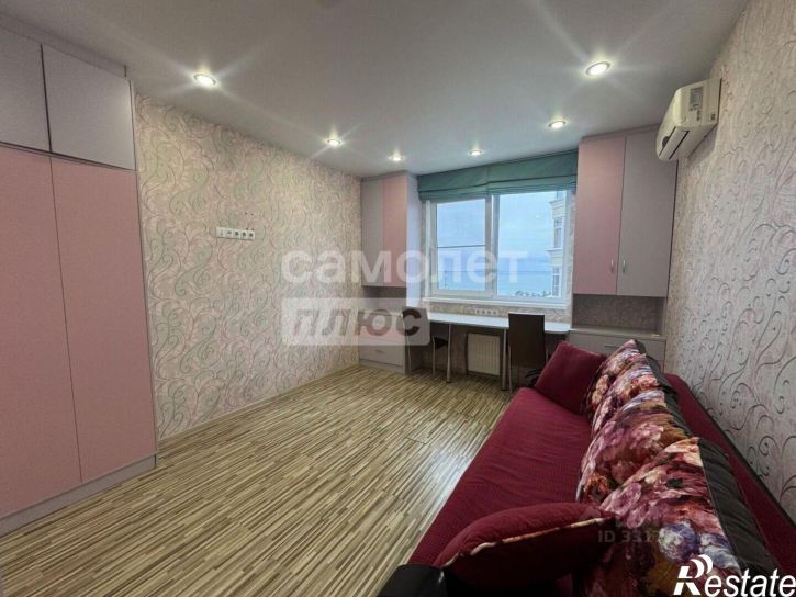 3-комн квартира ул Пирогова, 5,  д. 5